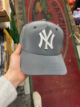 Load image into Gallery viewer, Iridescent NY Logo Hat